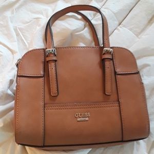 GUESS PURSE